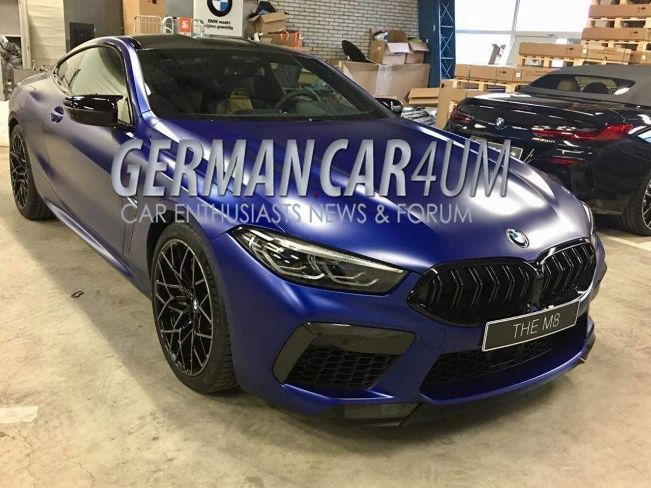 BMW M8 Competition läcker ut