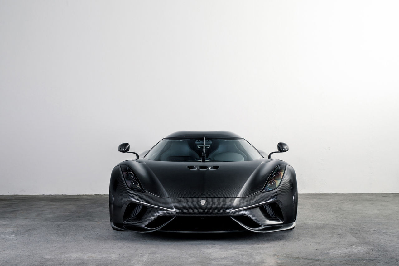 Koenigsegg har byggt en naken Regera