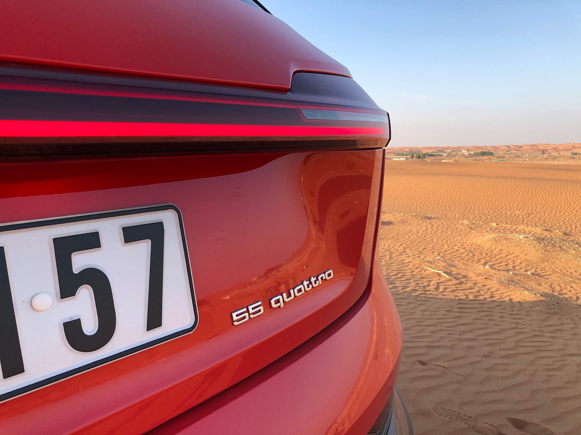 Prestanda-version av Audi e-tron kommer