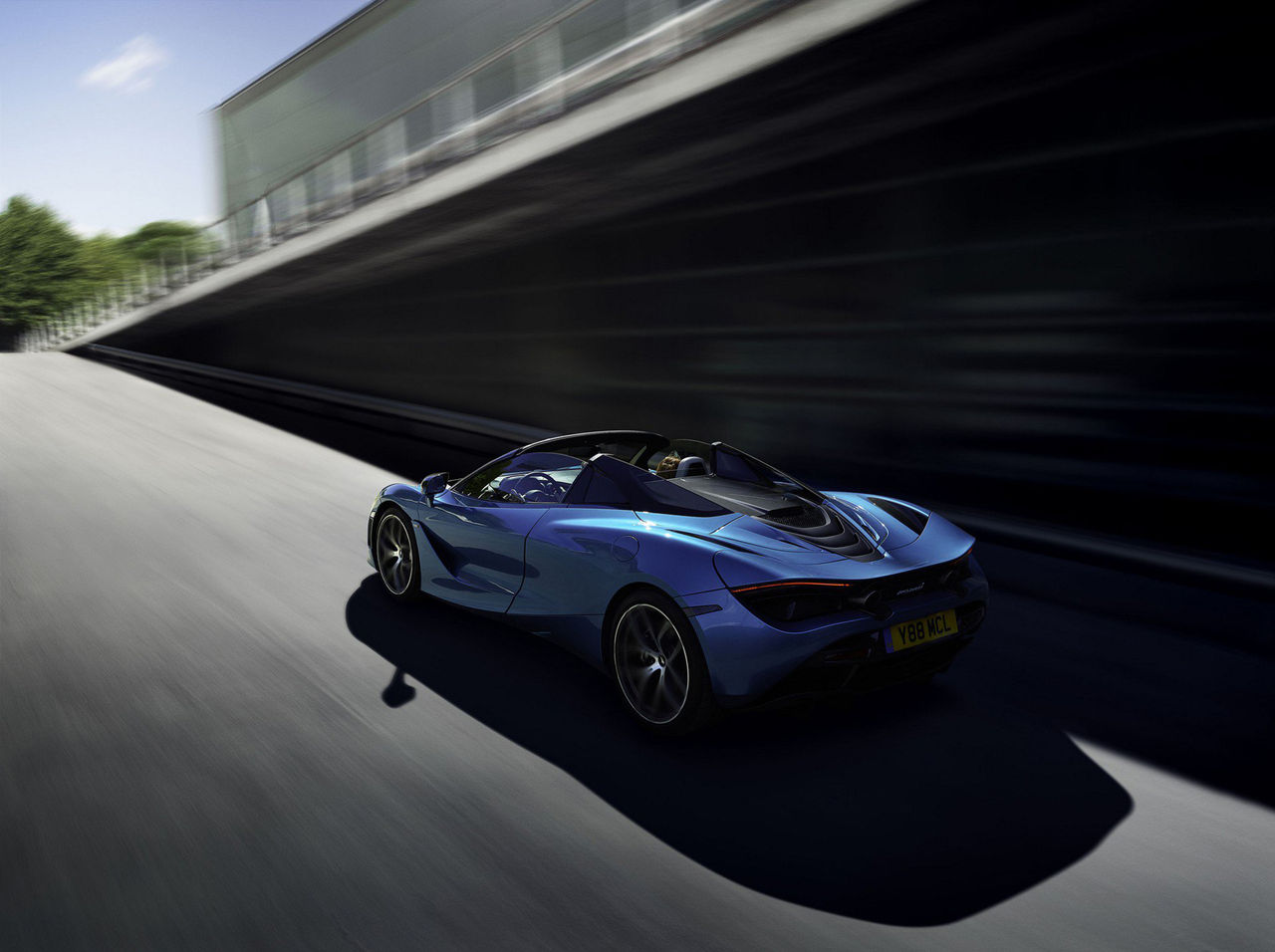 McLaren 720S Spider är här