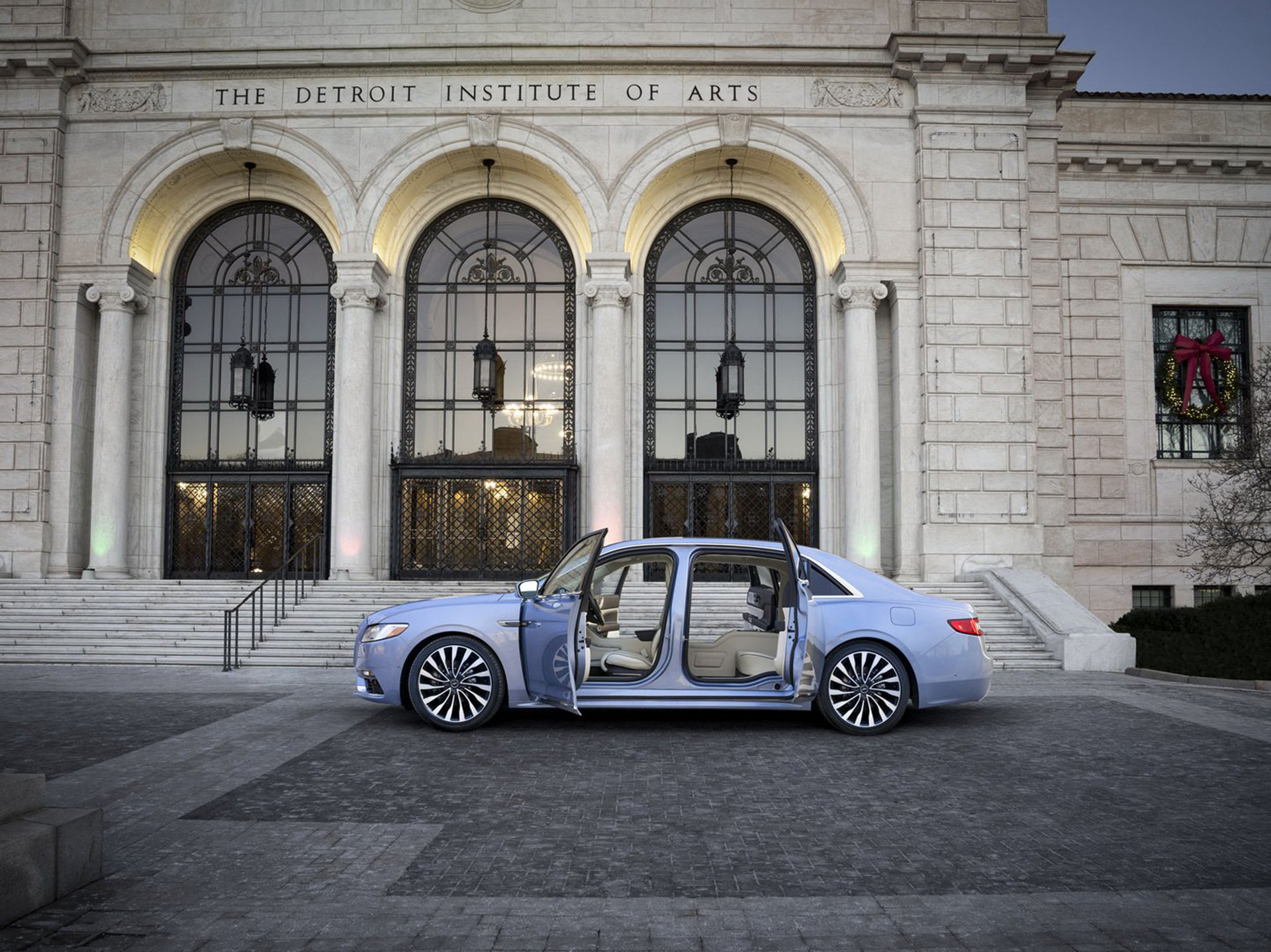 Lincoln återlanserar kidnappardörrar