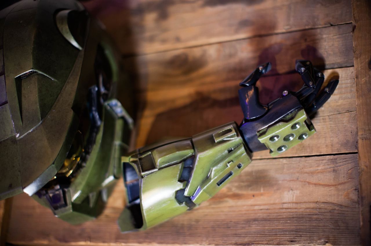 Microsoft gör Halo-inspirerade armproteser