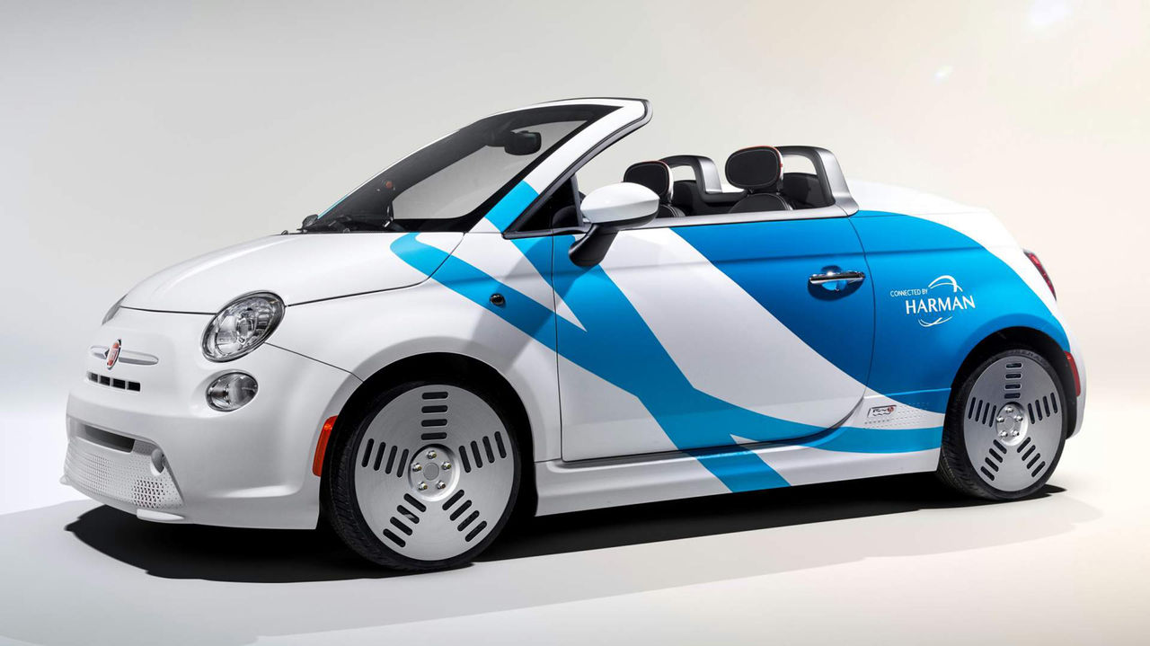 Eldriven Fiat 500 fylld med sensorer