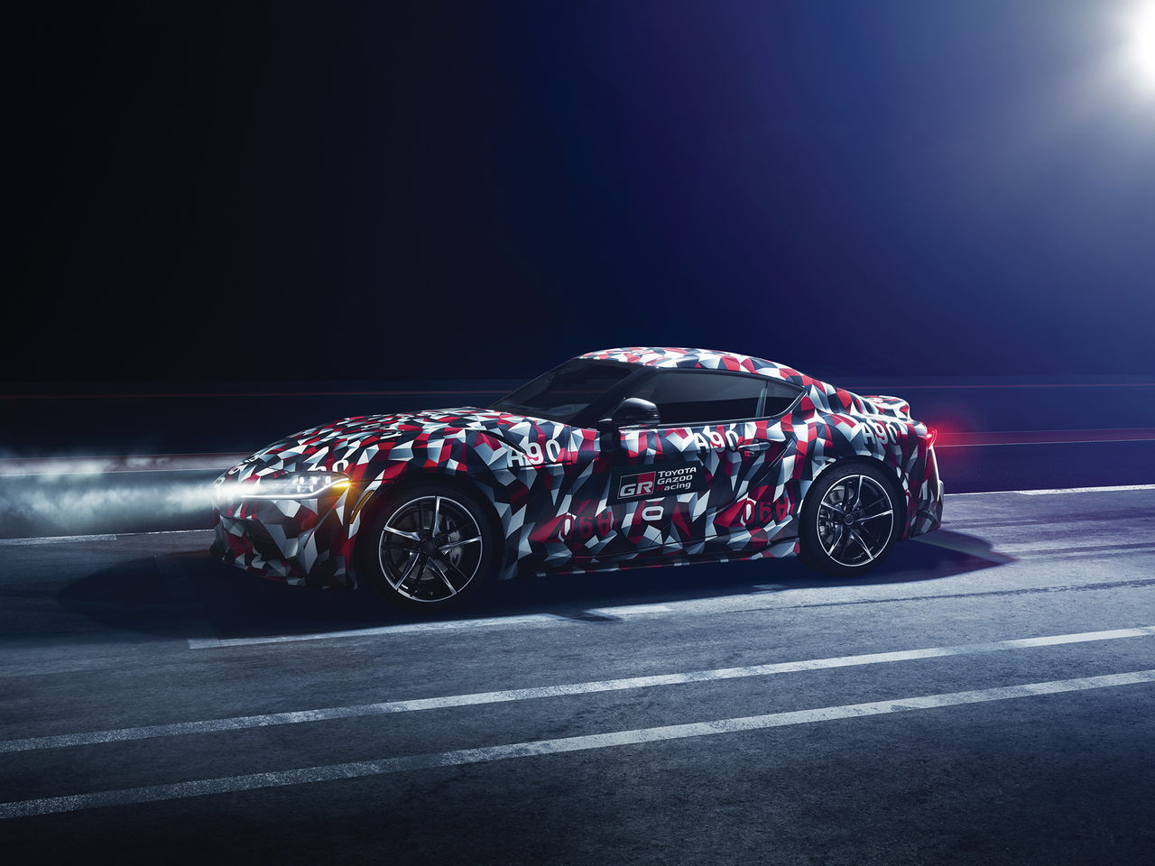 Nya Toyota Supra går att reservera från den 15 januari