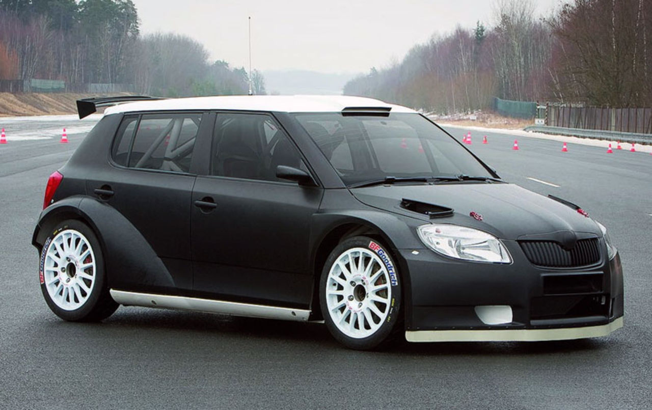 Skoda Fabias elaka syskon