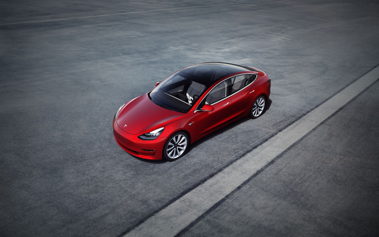Tesla Model 3 nu godkänd i Europa