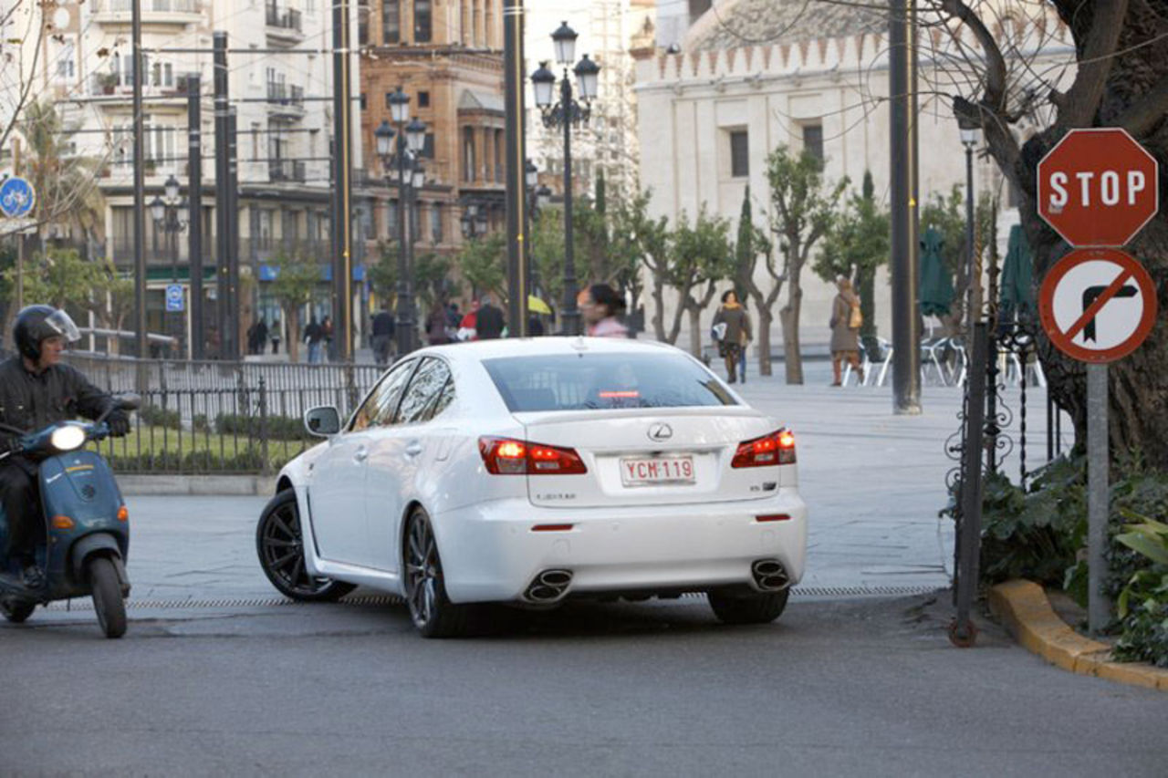 Lexus IS F provkörd