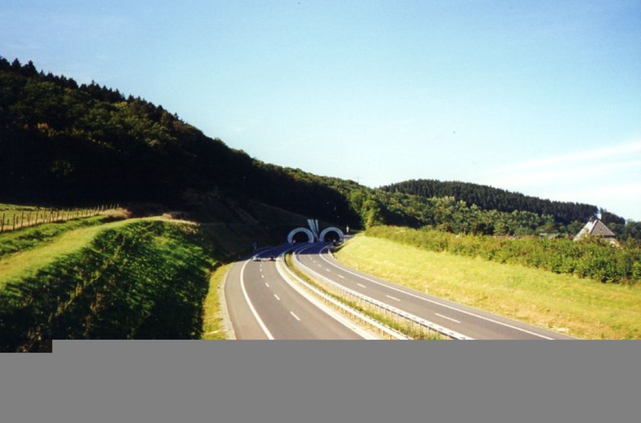 Miljöaktivister i Tyskland vill fartbegränsa autobahn