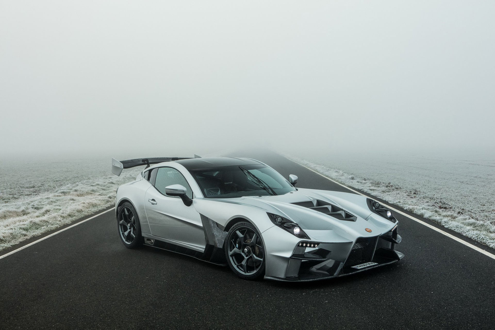 Ginetta visar ny superbil