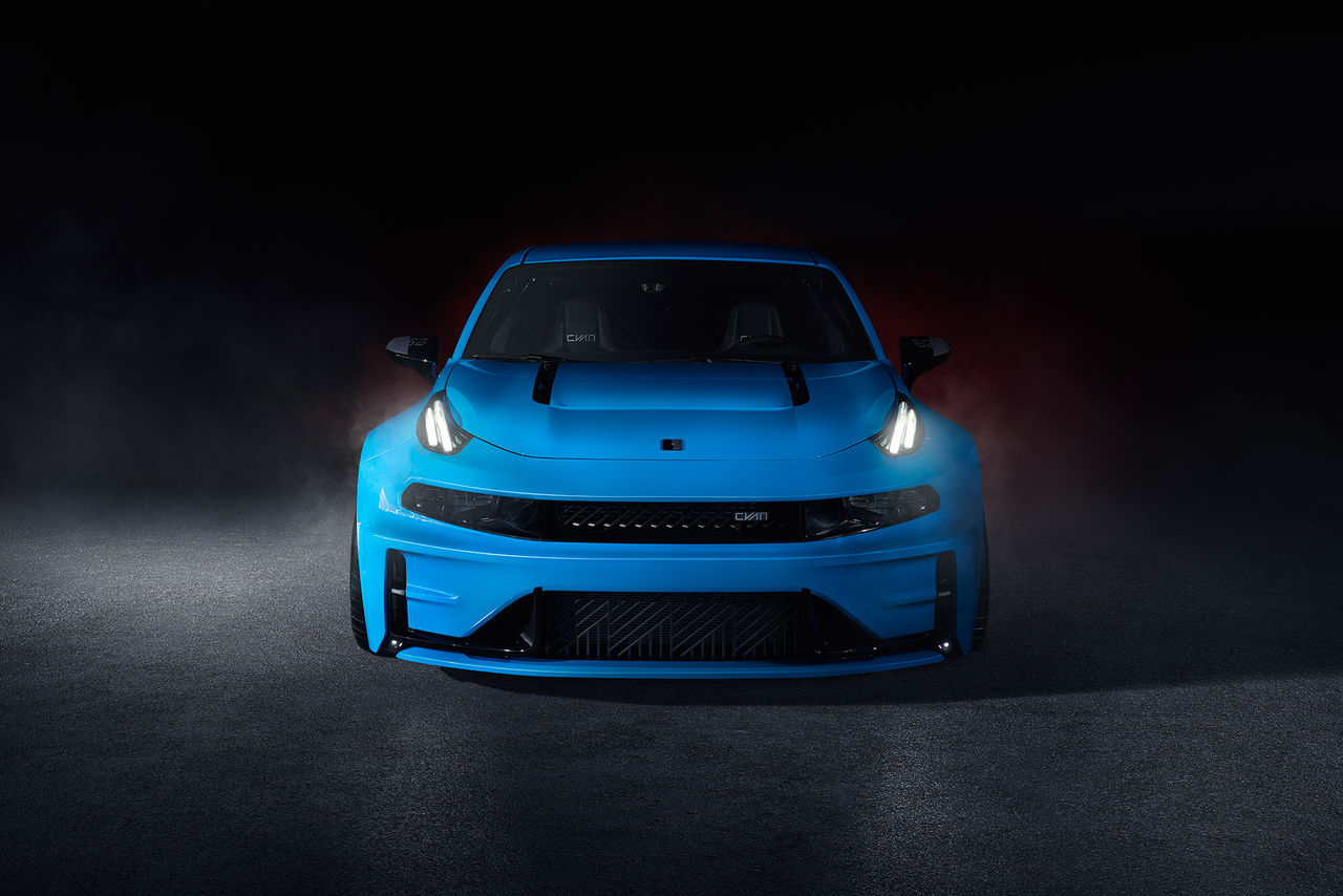 Mer om Lynk & Co 03 Cyan Concept