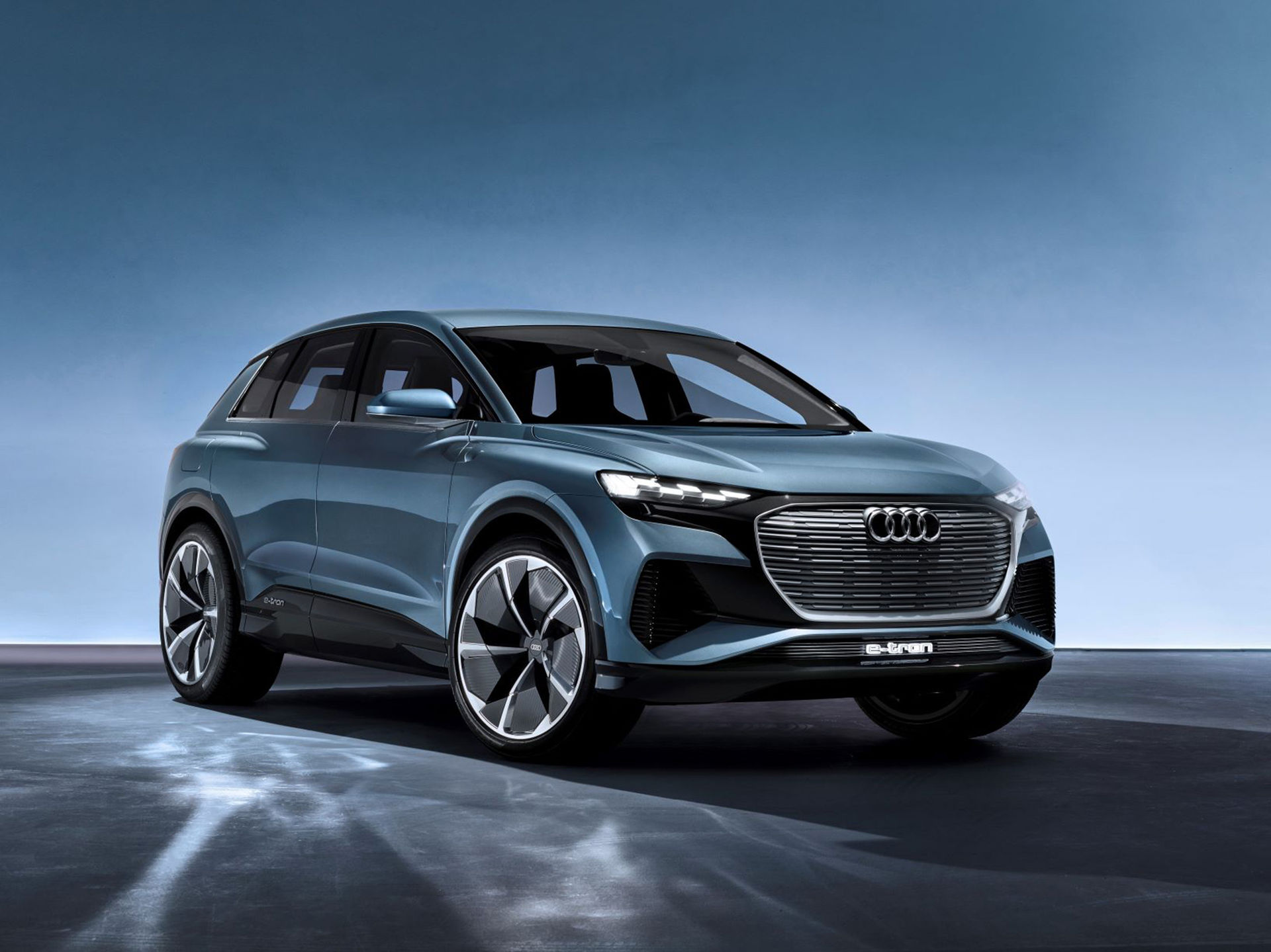 Audi presenterar eldrivna Q4 e-tron 