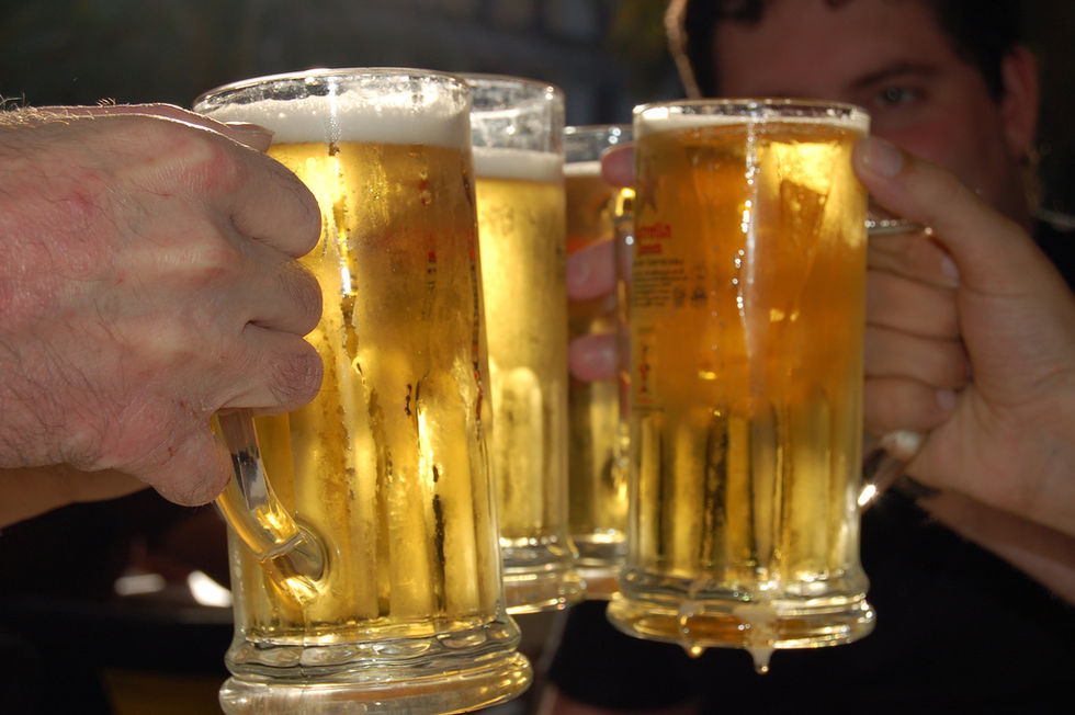 Alkoholkonsumtionen i Sverige minskade förra året