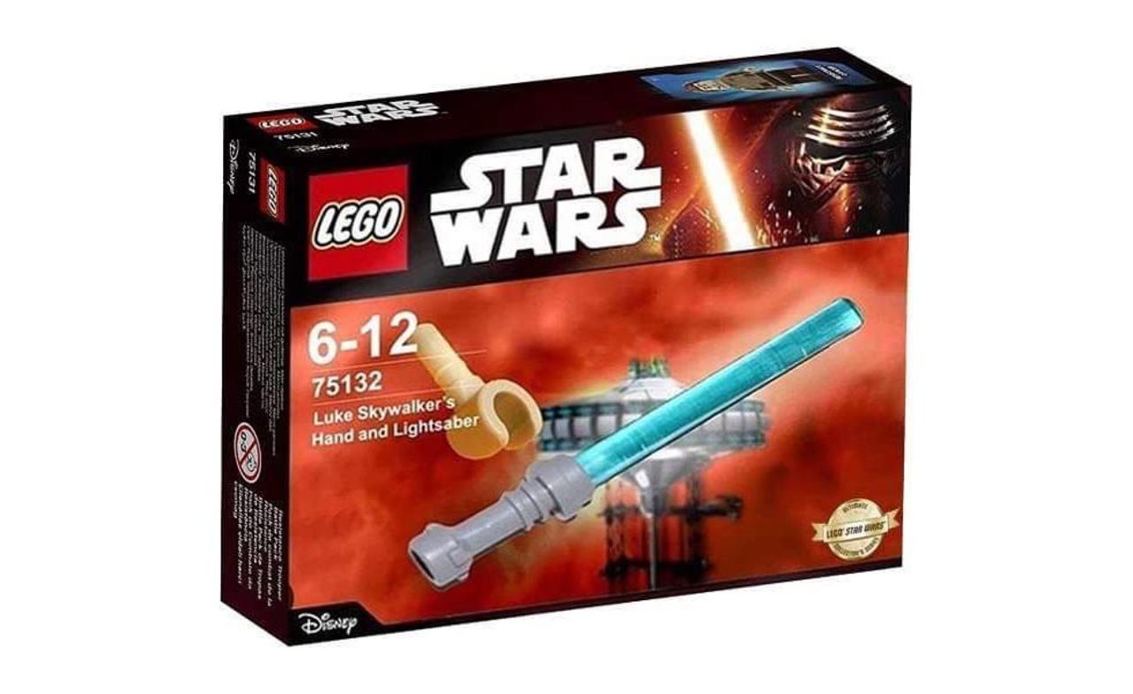 Lukes hand och ljussabel som Lego