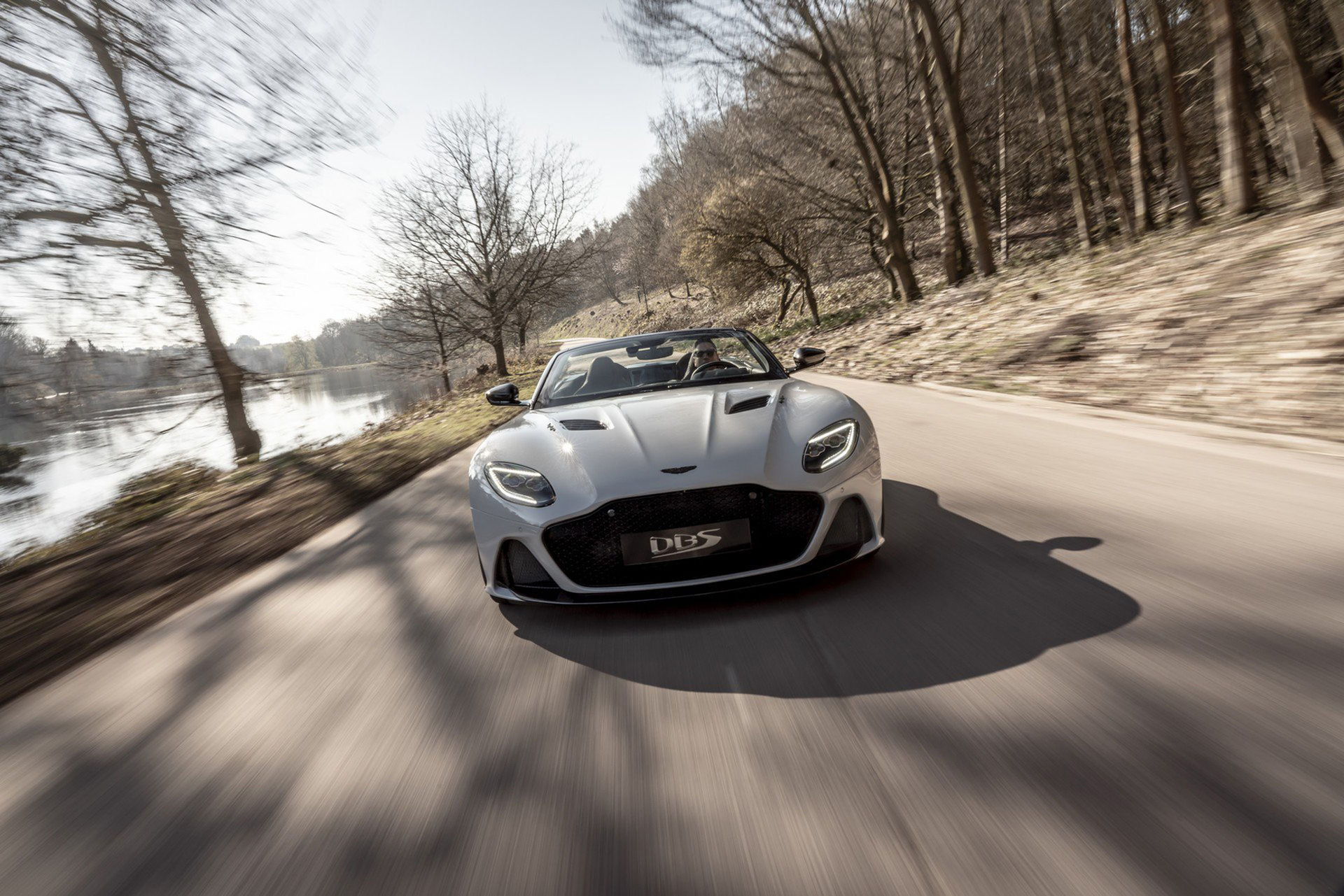 DBS Superleggera Volante är här