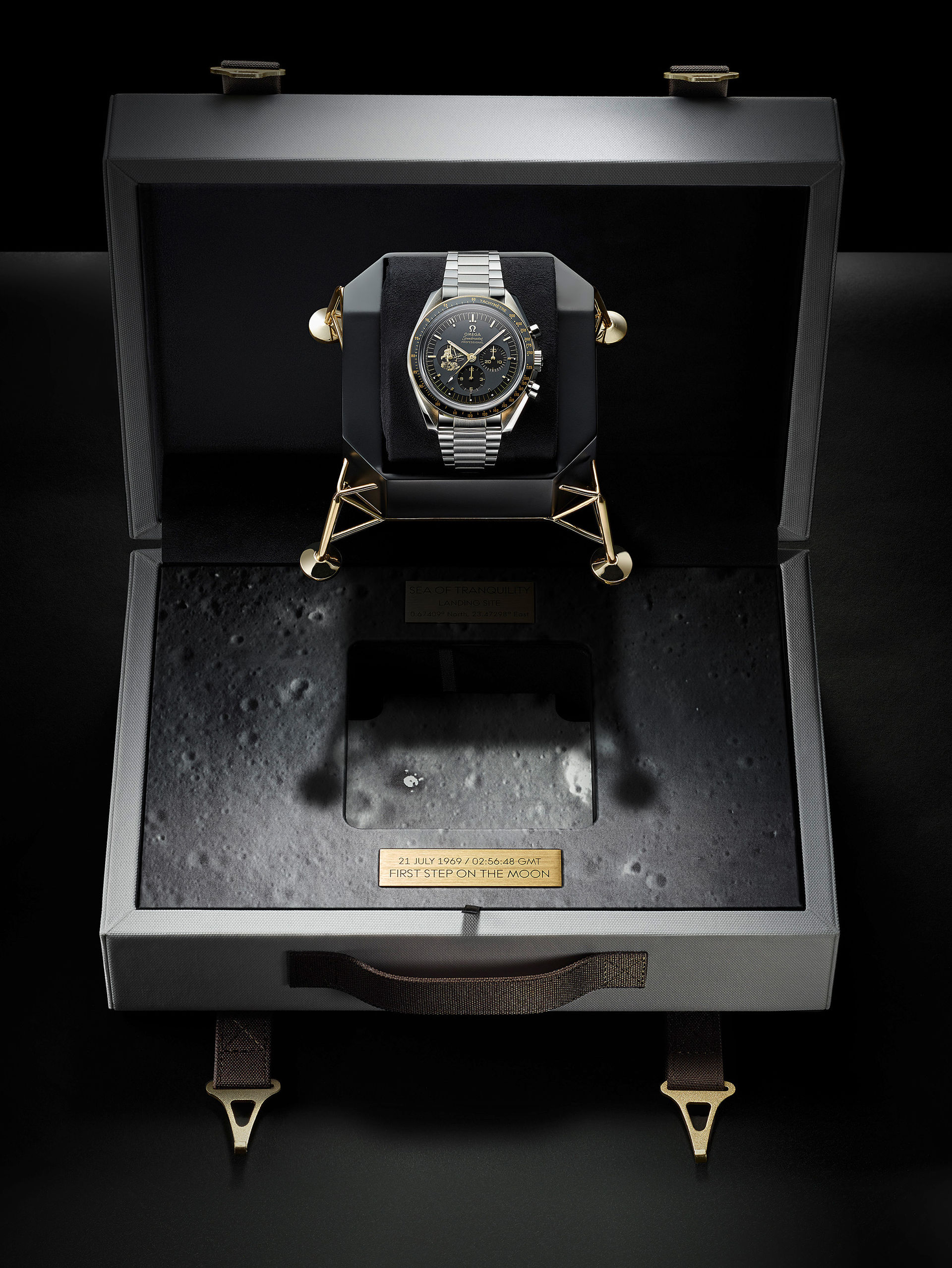 Omega firar 50 år sedan månlandningen