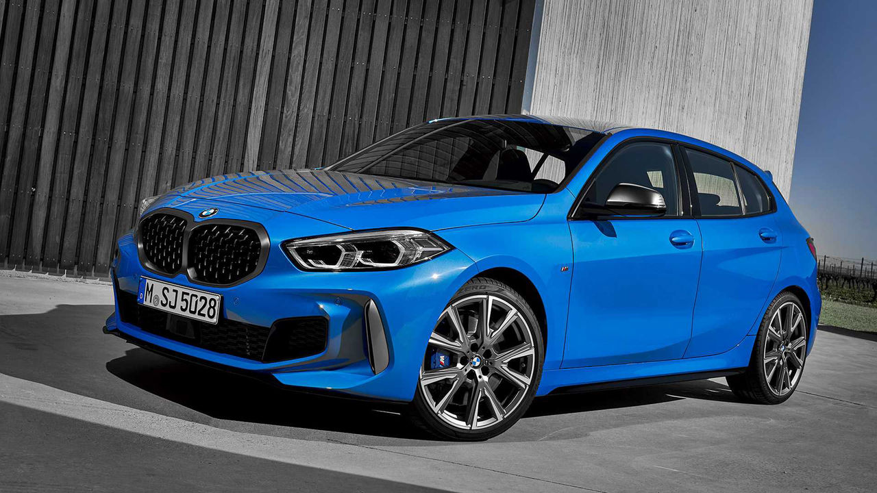 Nya knubbiga BMW 1-serie är här
