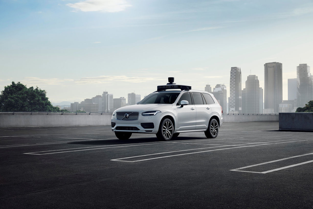 Volvo Cars och Uber presenterar självkörande produktionsbil