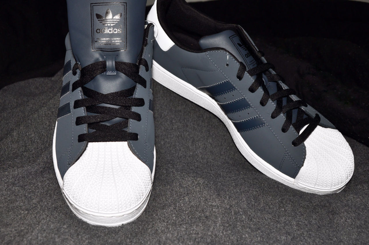 Adidas får inte registrera sina tre ränder som varumärke