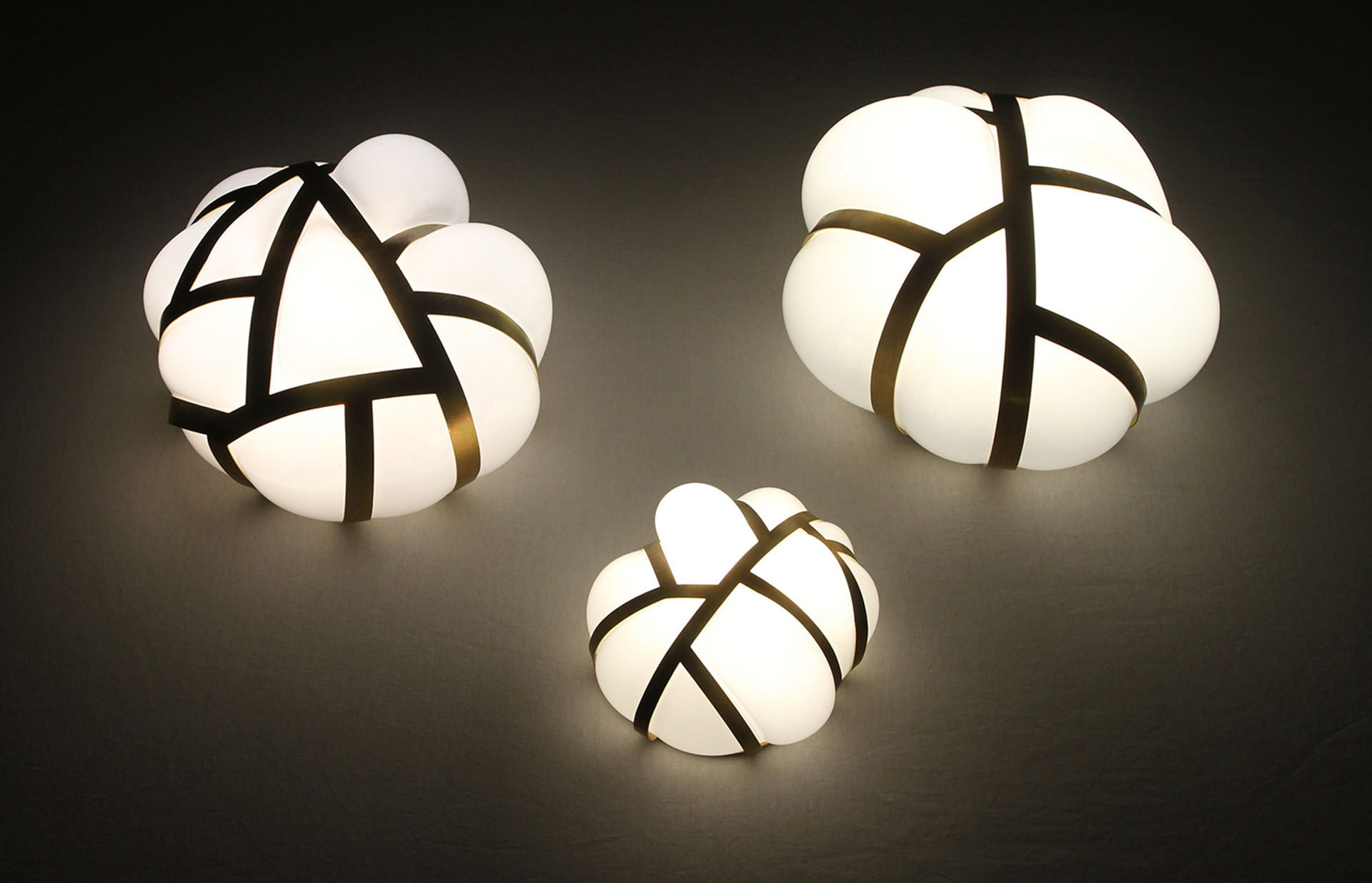 En lampa inspirerad av Mini:s ikoniska design