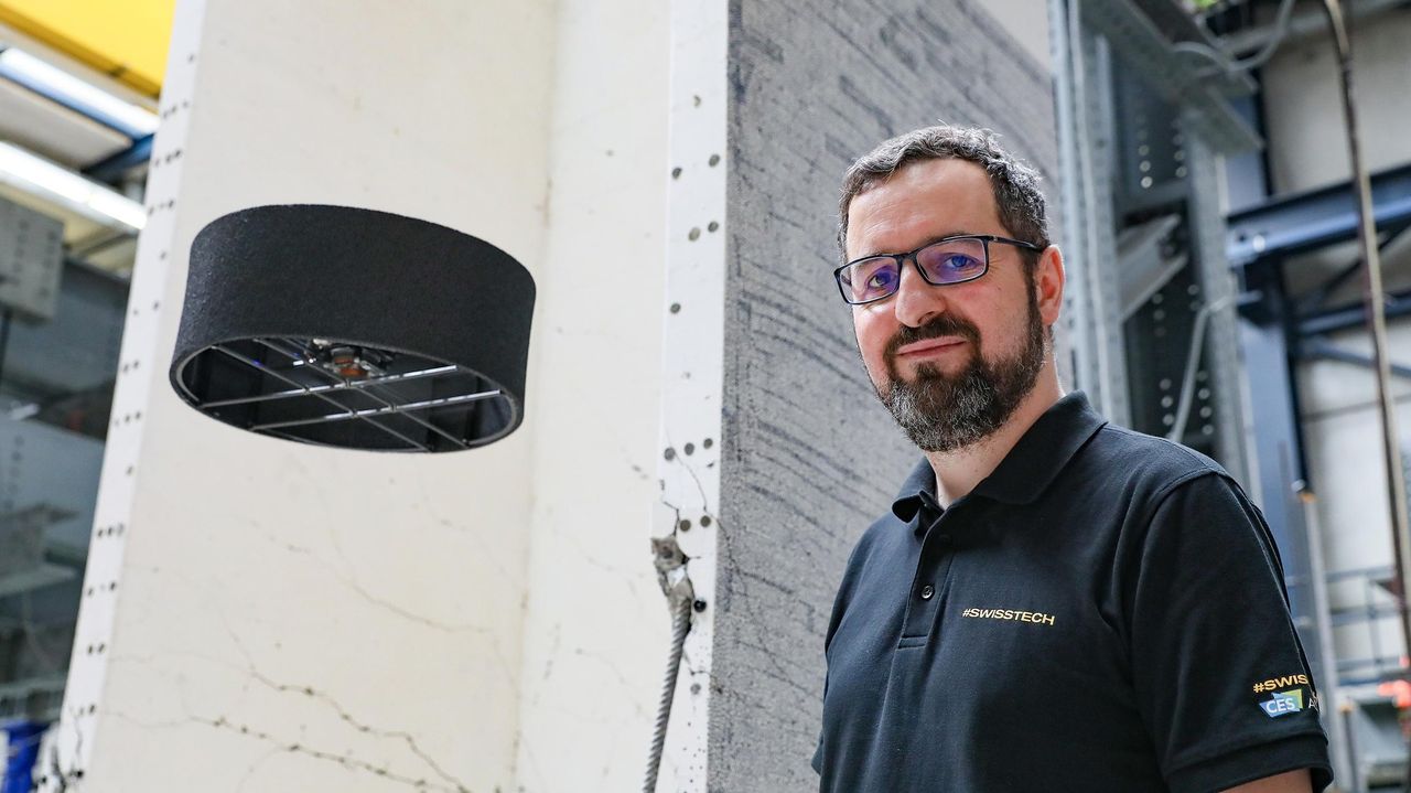 Flybotix tefats-drönare har bara två propellrar