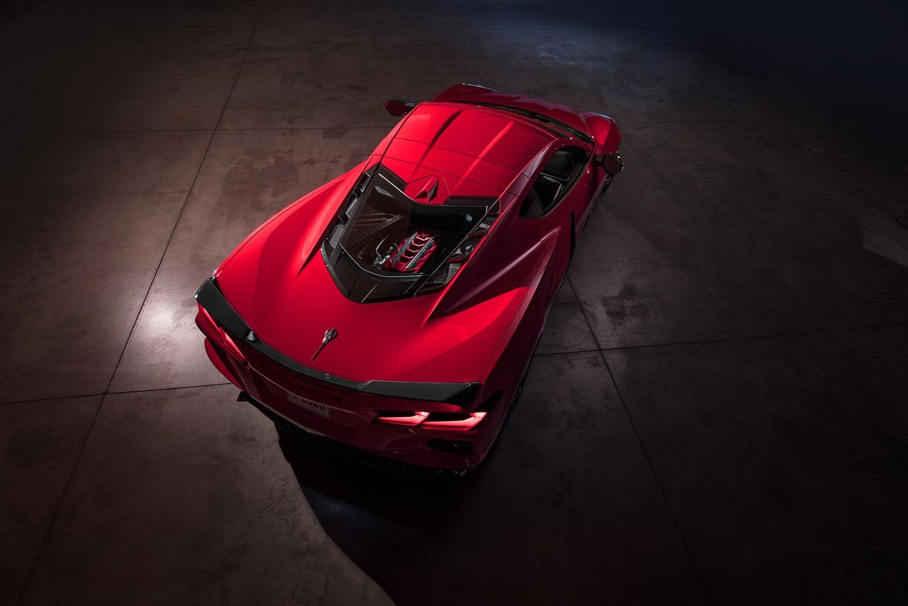 Här är nya Corvette C8!