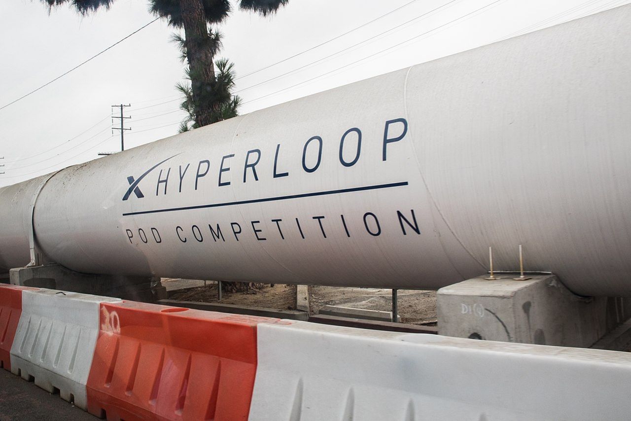Hyperloop-tävling ska börja testa krökta tunnlar