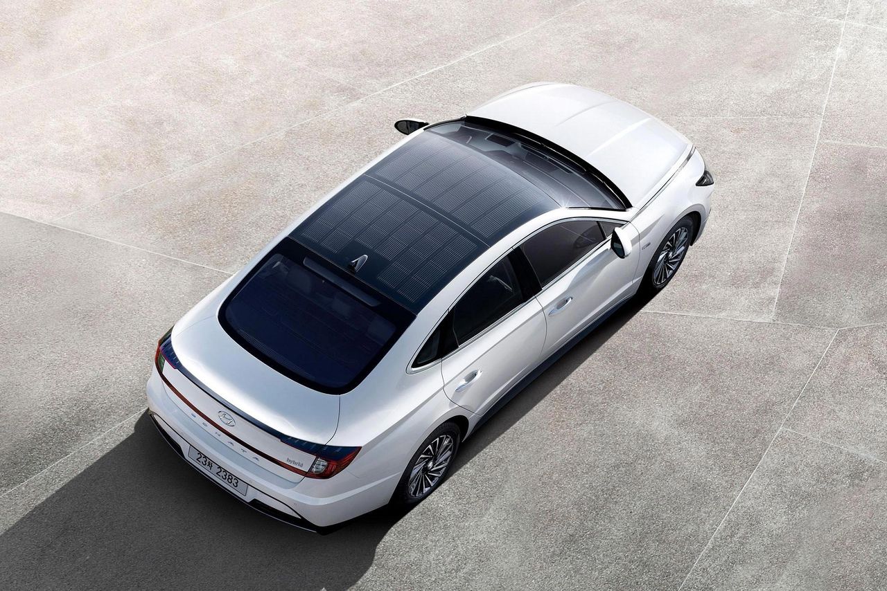 Hyundai Sonata Hybrid får solceller på taket