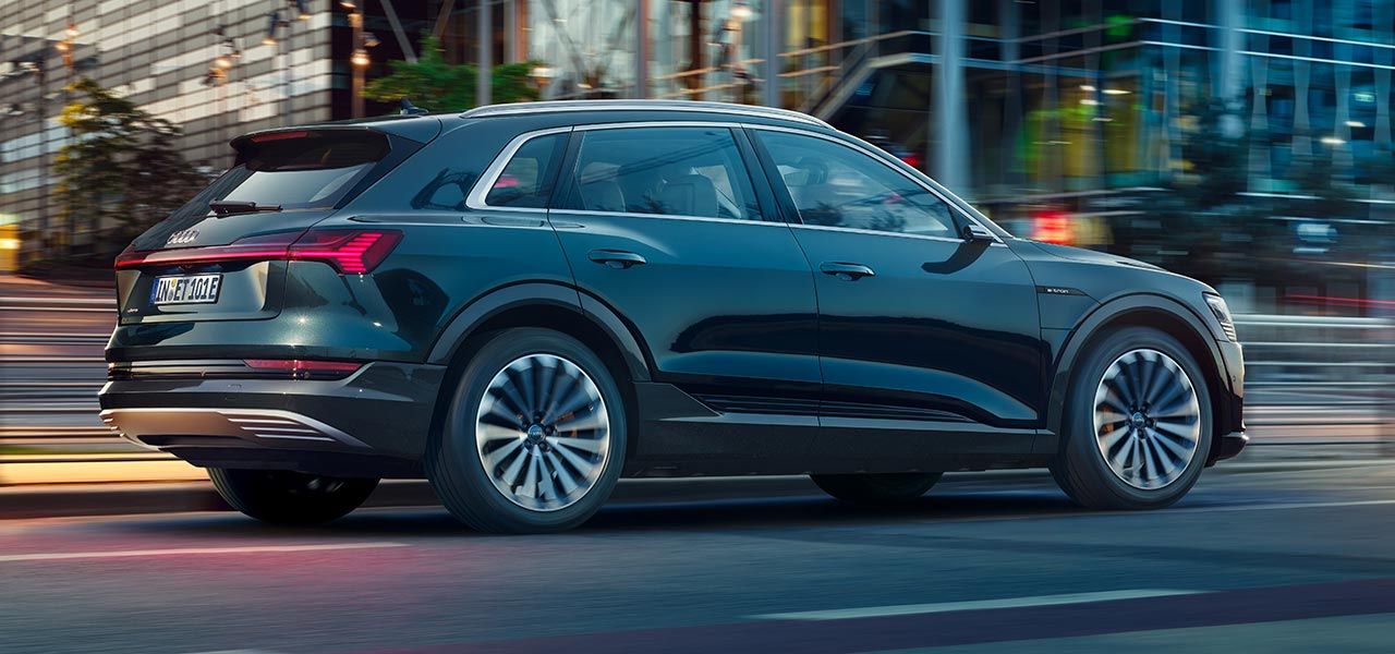 Bantad Audi e-tron är billigare och sämre