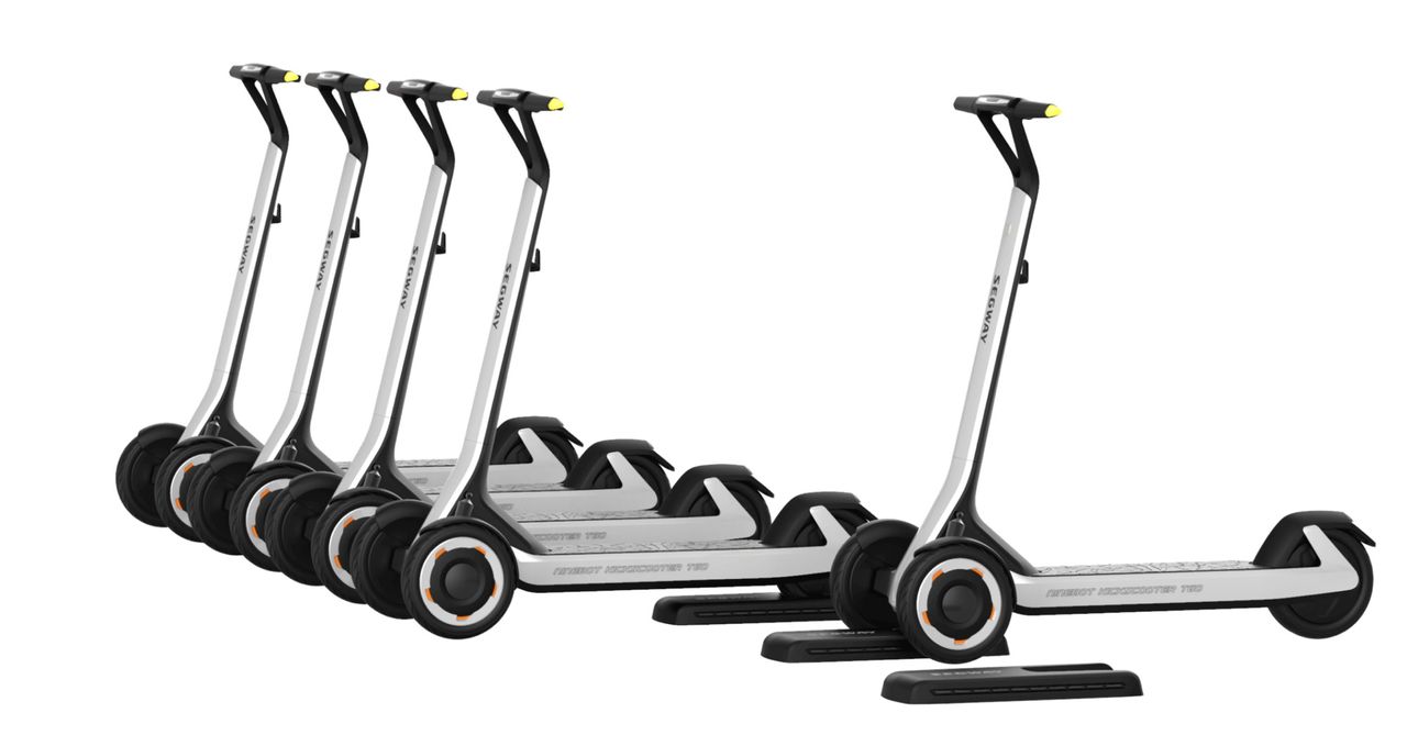 Segway Ninebots nya elsparkcykel kör själv till batteriladdaren