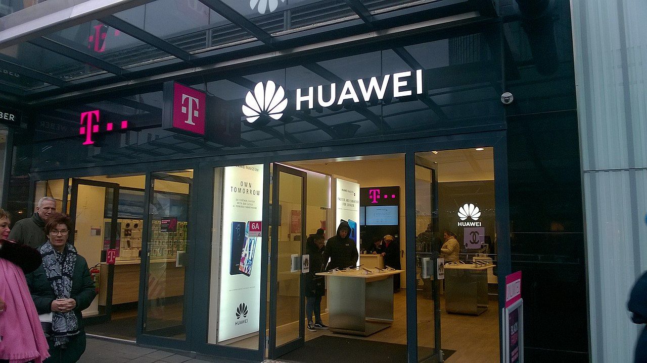 Huawei får fortsätta att göra affärer med amerikanska företag