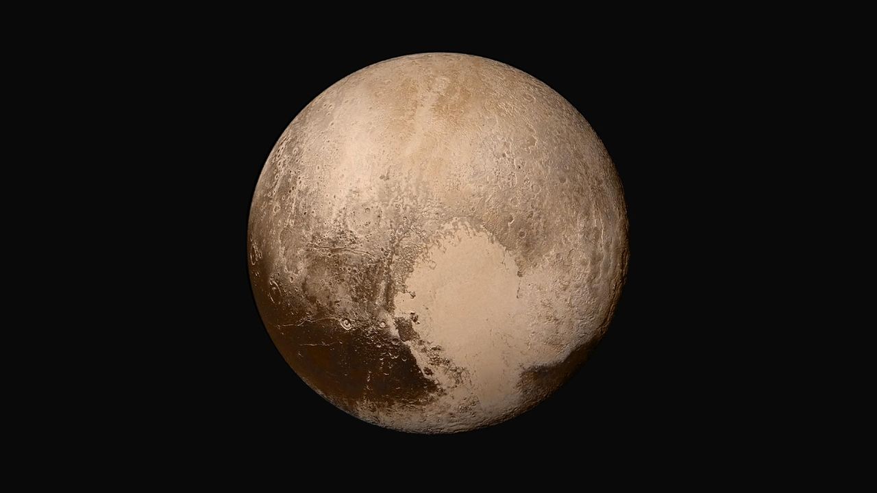 NASA:s chef anser att Pluto är en planet