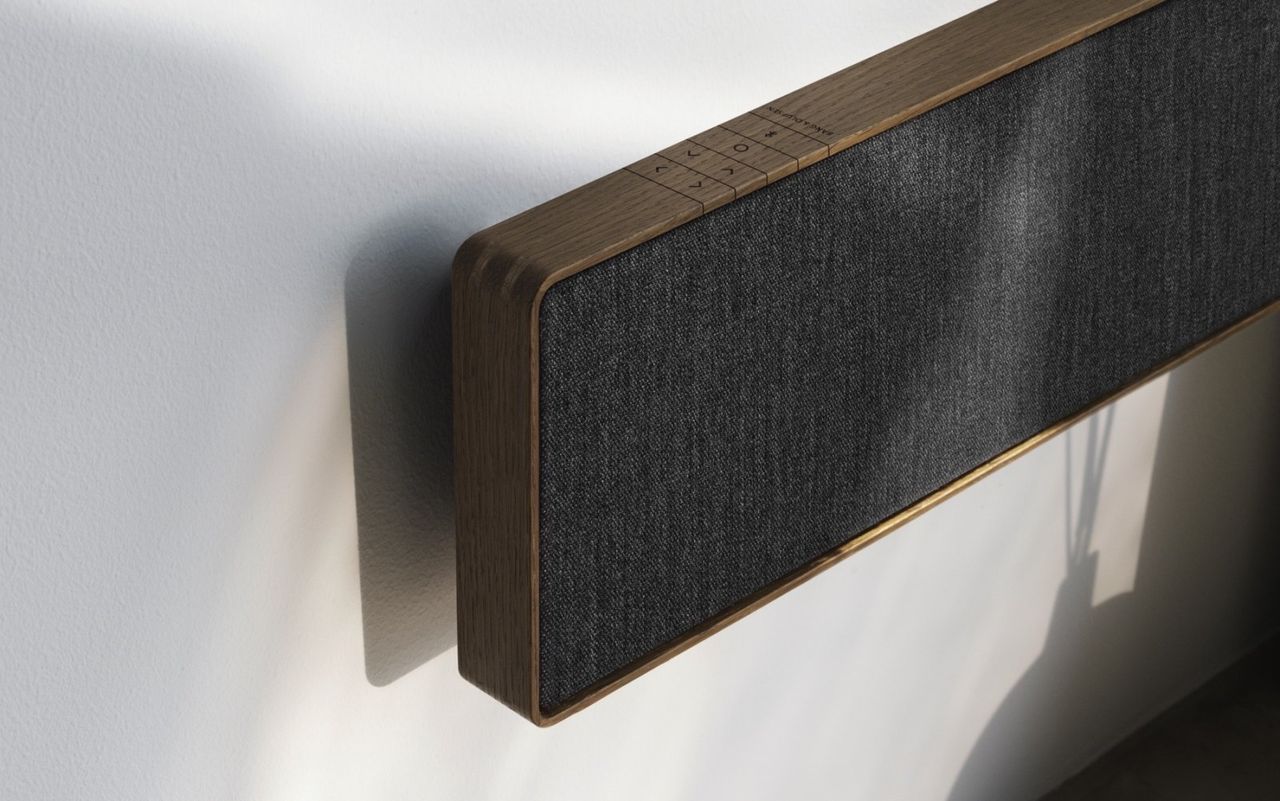 Bang & Olufsen presenterar soundbaren Beosound Stage