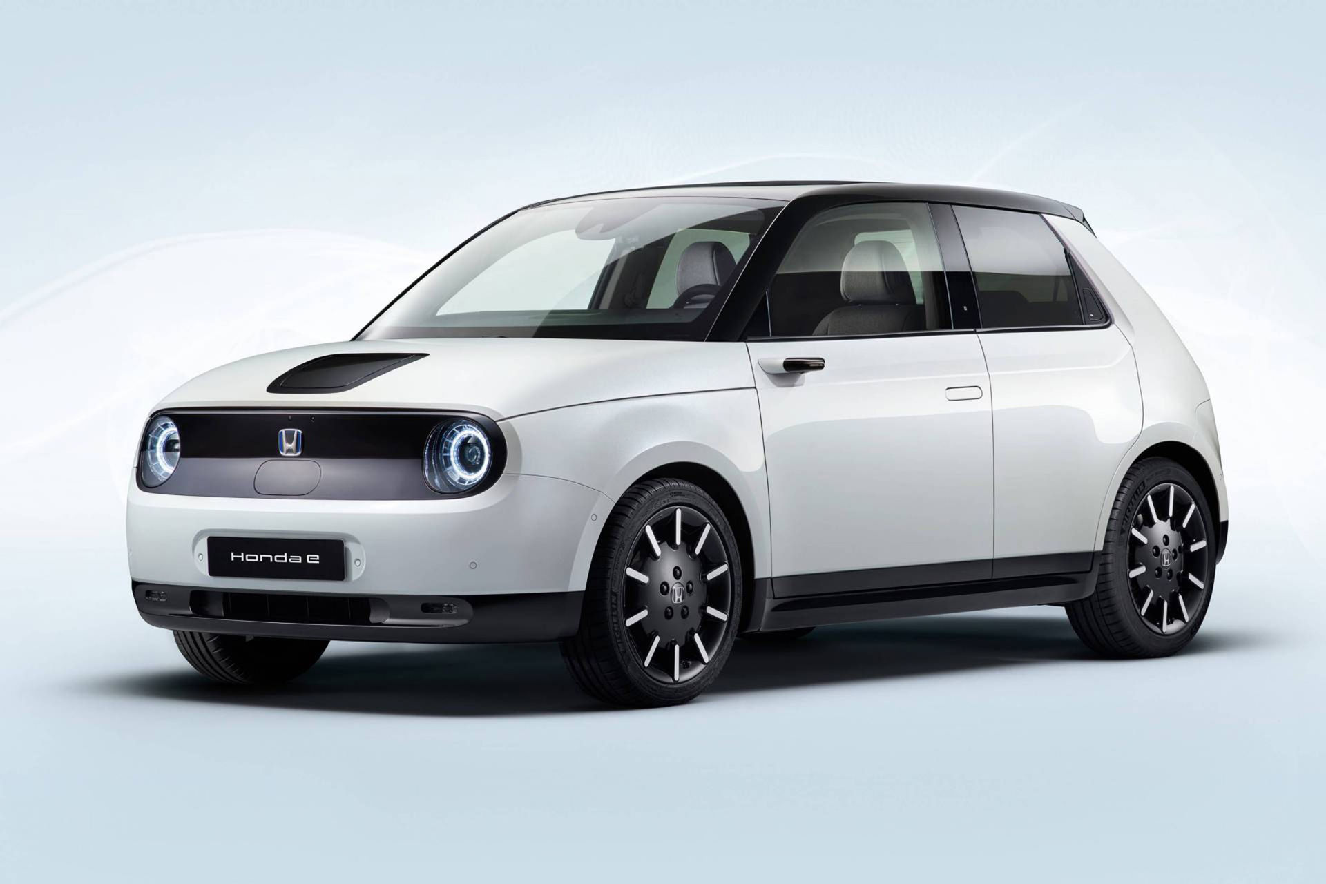 Honda e presenterad i produktionskläder