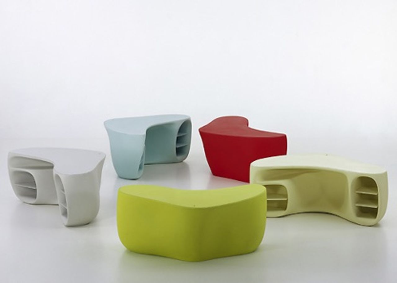 När Barbafamiljen blir till skrivbord