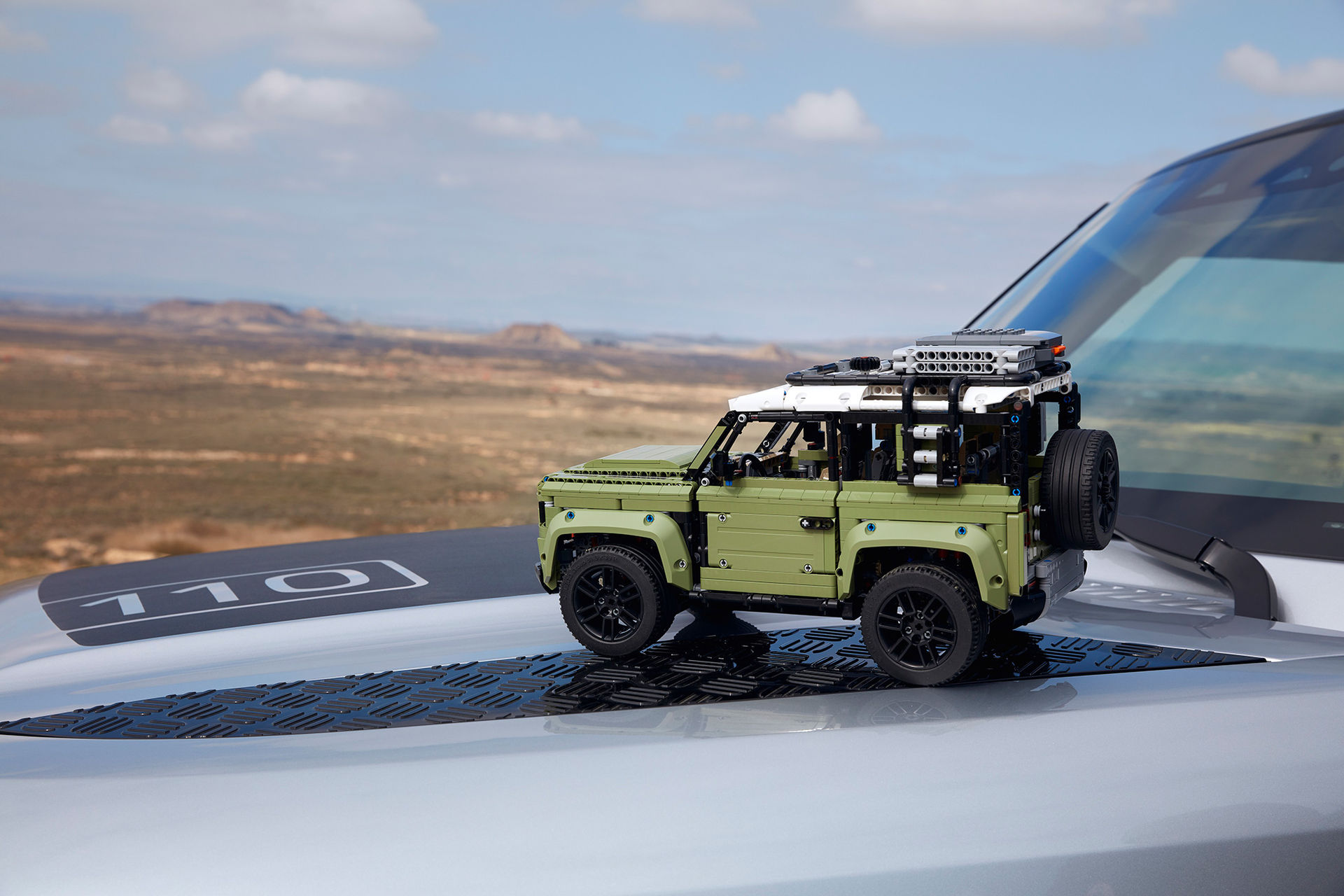 Nya Land Rover Defender i Lego