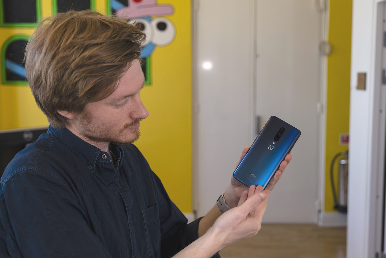 OnePlus börjar rulla ut Android 10 till 7 och 7 Pro