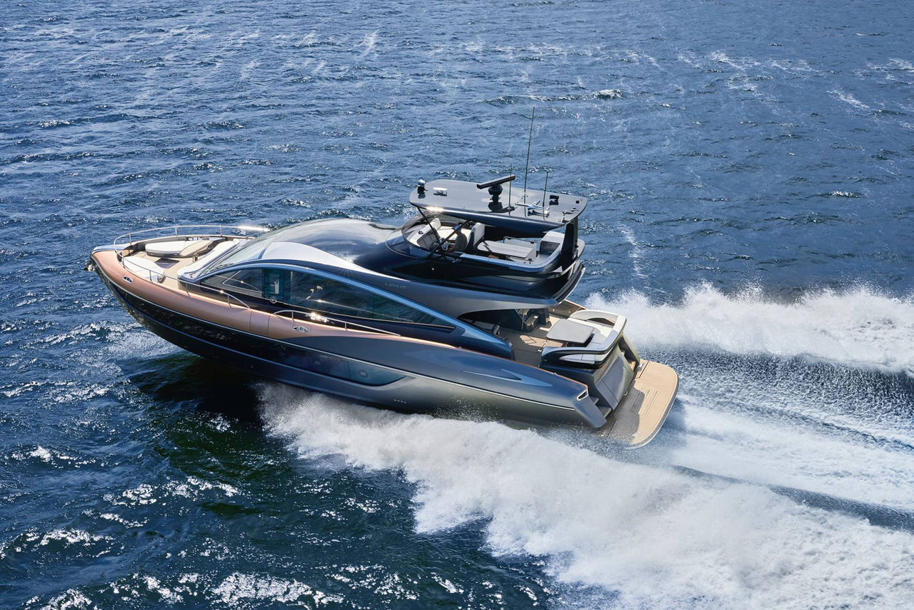 Lexus lyxyacht är nu här