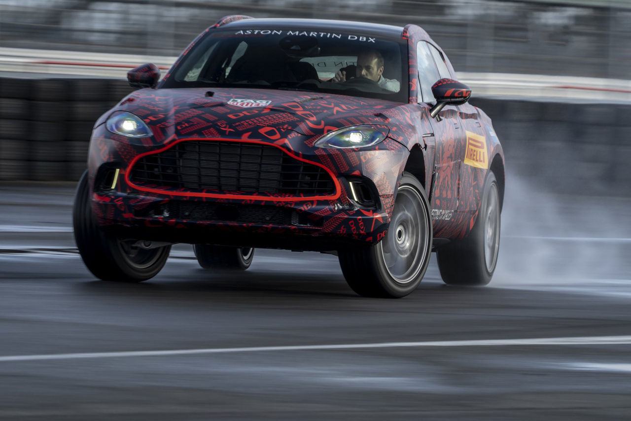 Aston Martins SUV får 550 hästar