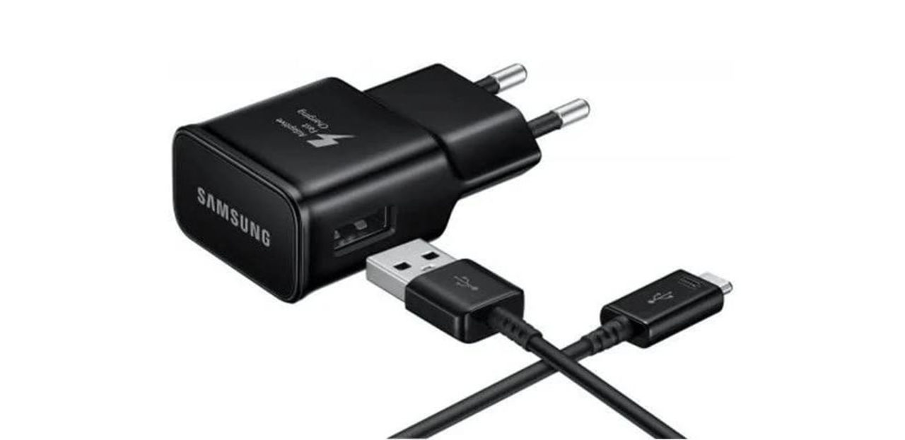 Google kräver att tillverkare använder batteriladdar-standard