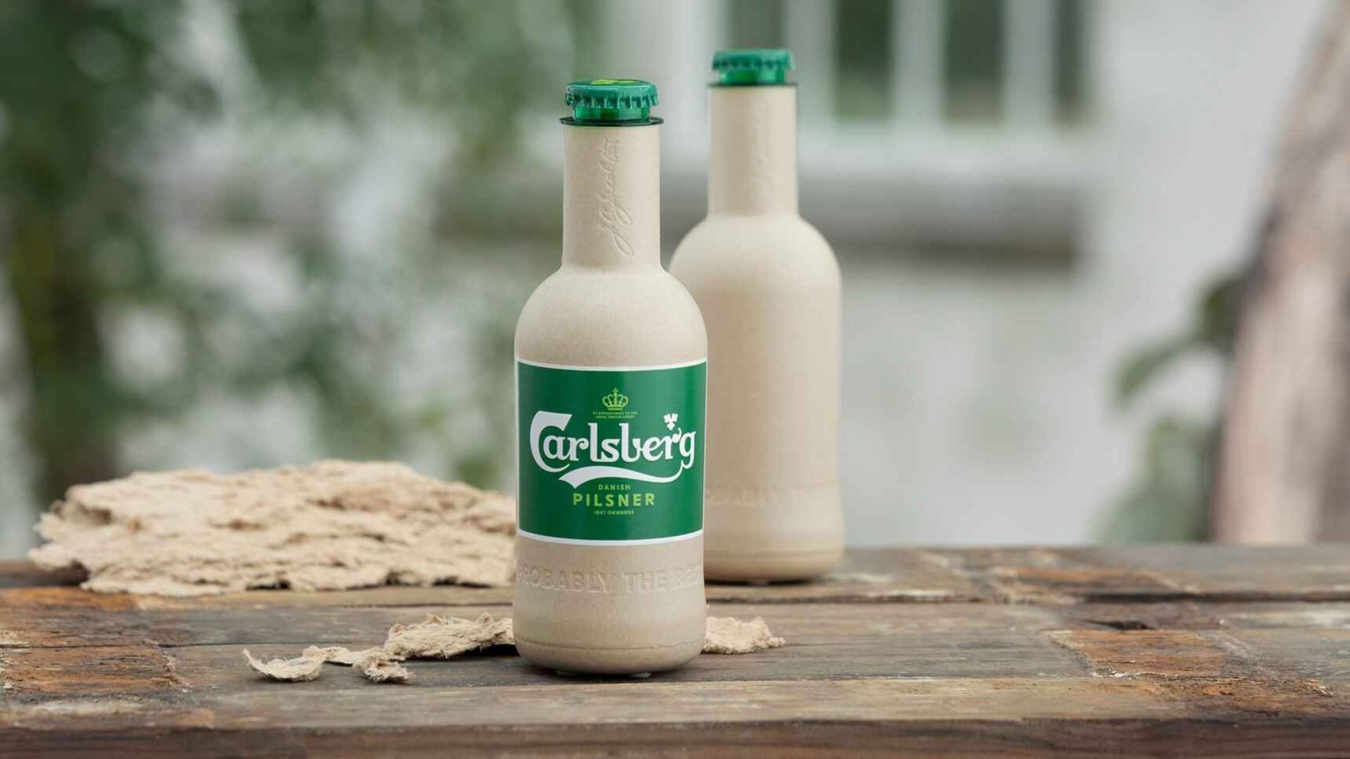 Carlsberg fixar ölflaska i papper