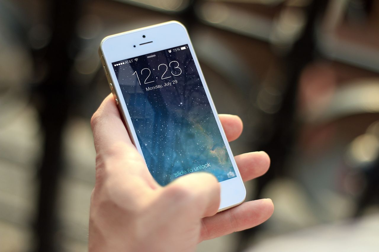 Apple tillåter nu radering av Siri-inspelningar
