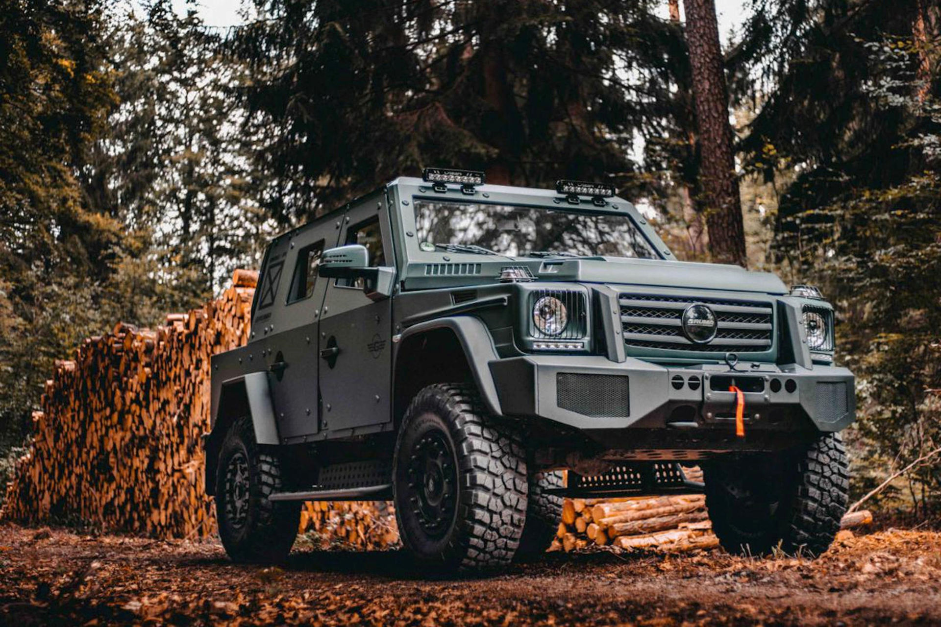 Bepansrad Mercedes-Benz G500 4×4²