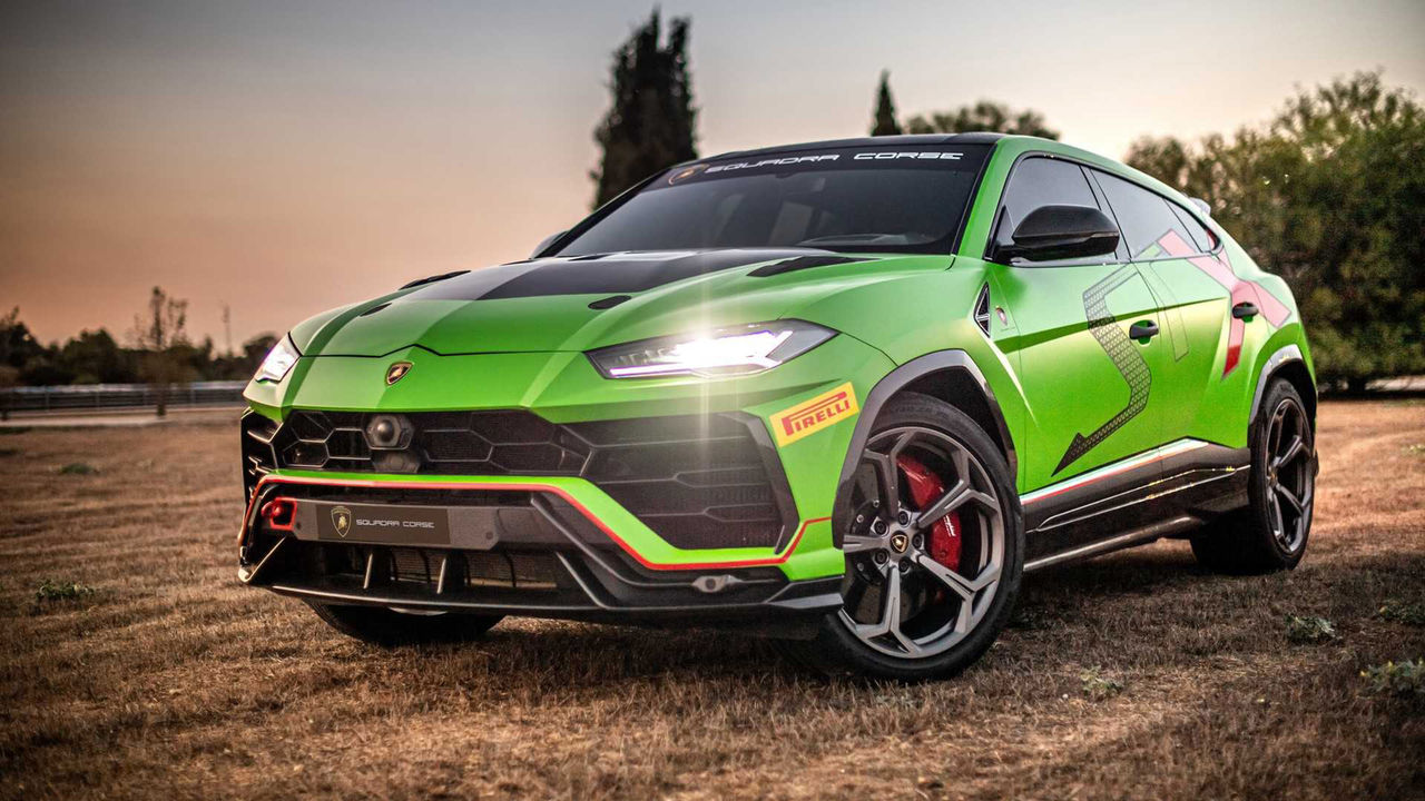 Nya bilder på Lamborghini Urus ST-X Concept