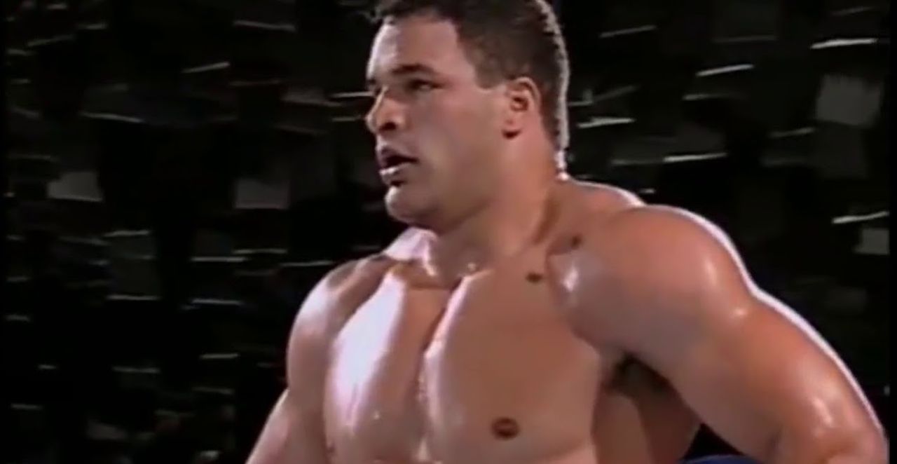 The Rock ska spela UFC-mästaren Mark Kerr