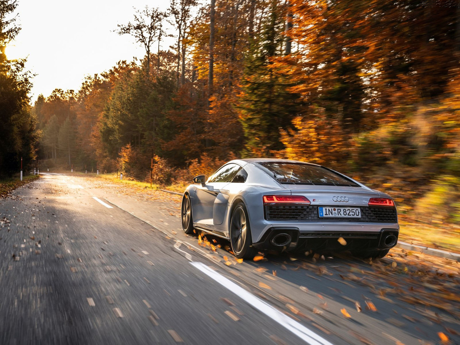 Nu kan du få nya Audi R8 med bara bakhjulsdrift