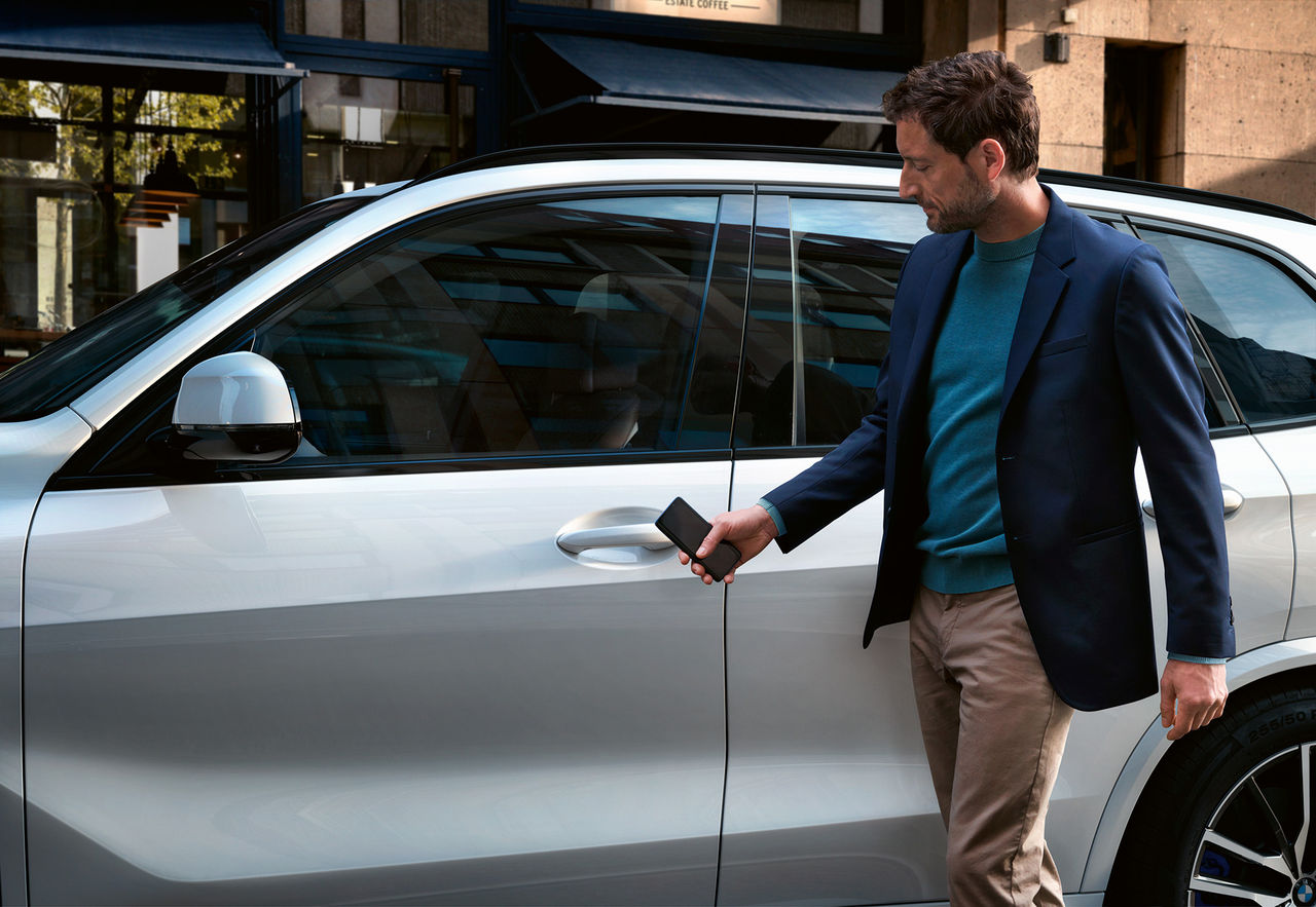 BMW:s digitala bilnyckel blir smartare