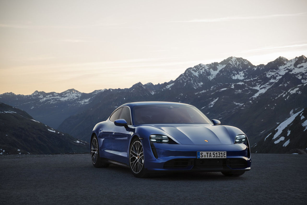 Porsche Taycan Turbo får en EPA-rating på 32 mil