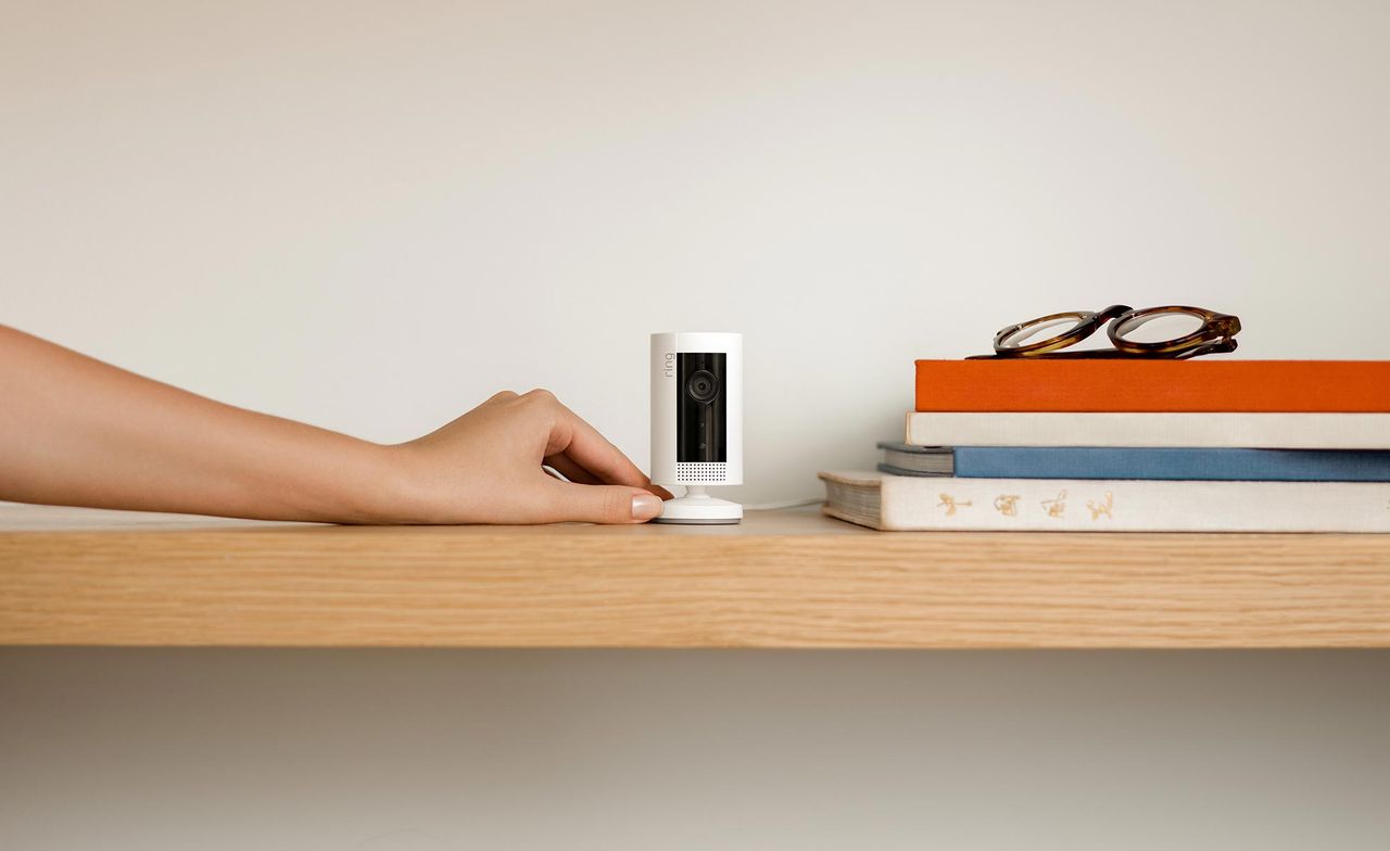 Ring börjar sälja lilla Indoor Cam