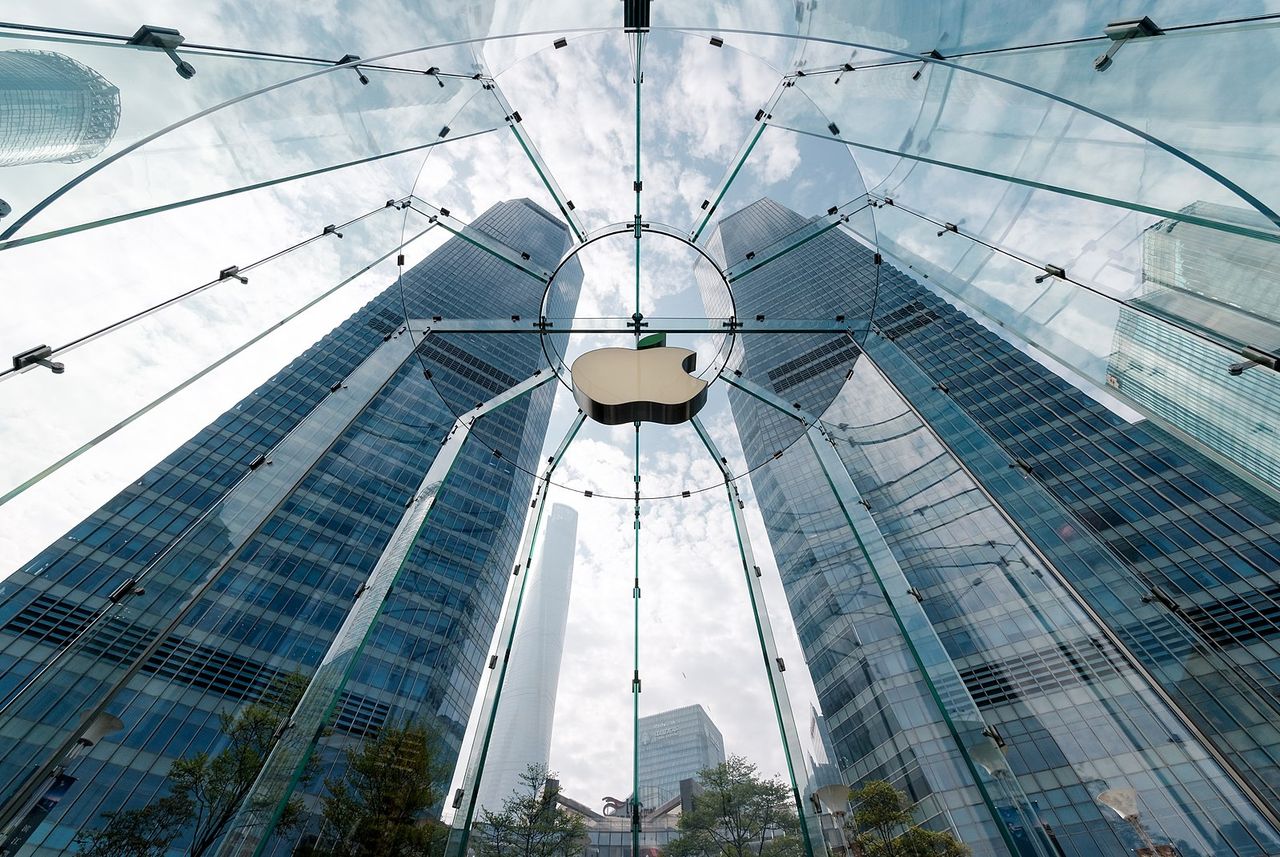 Apple stänger samtliga butiker i Kina