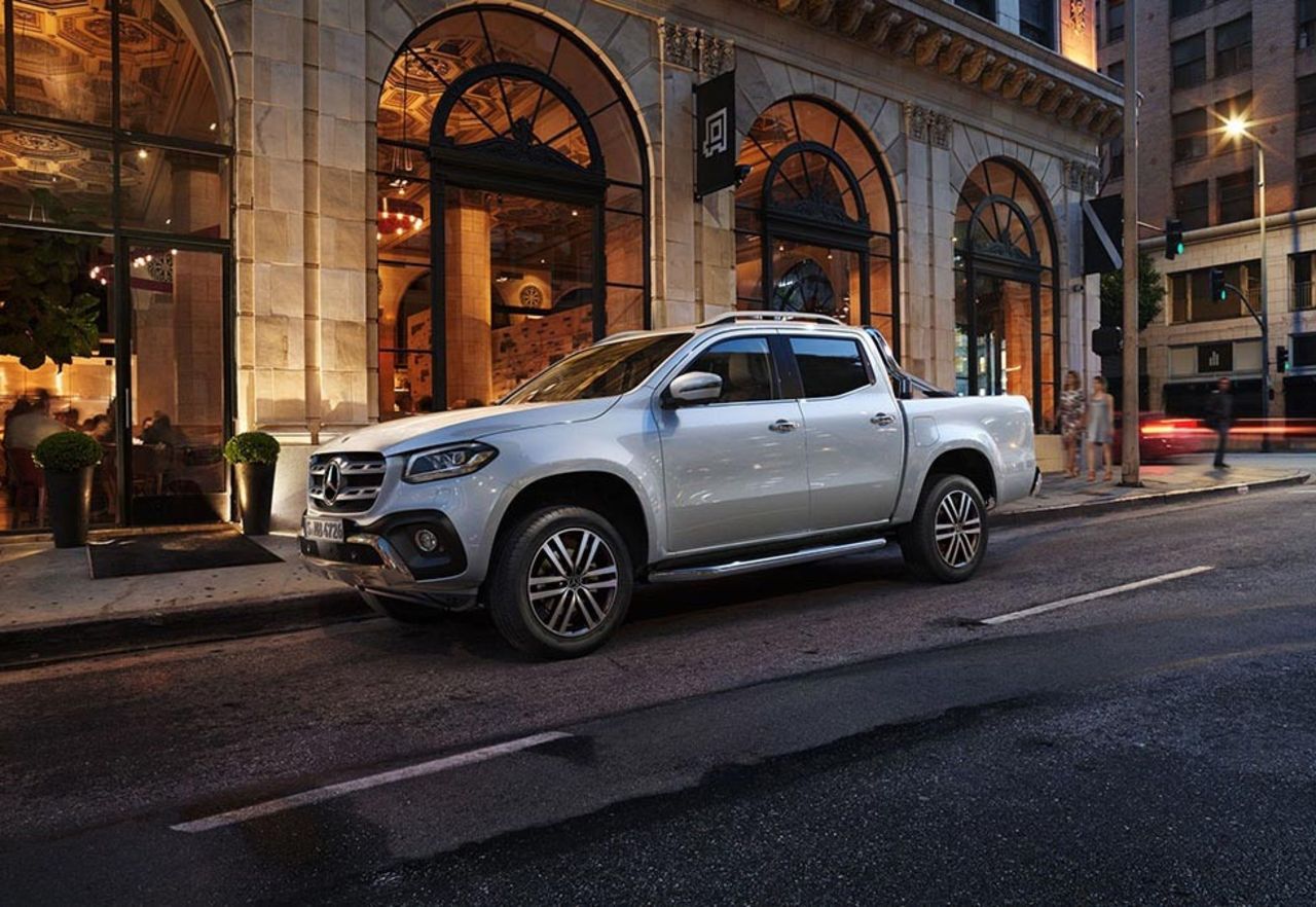 Mercedes lägger ner X-klass